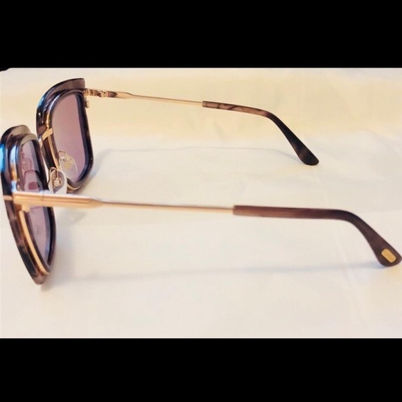 Tom Ford******SOLD****SOLD - Picture 4 of 11